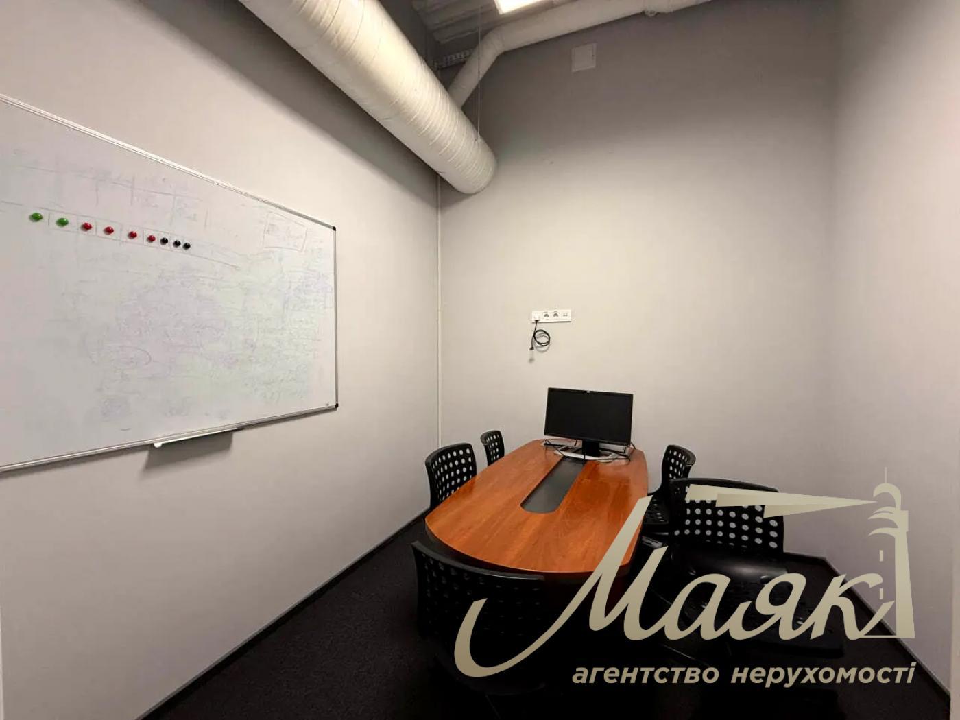 Оренда офісу 630 м2 у БЦ вул.Гайдара 58/10, Олімпійська