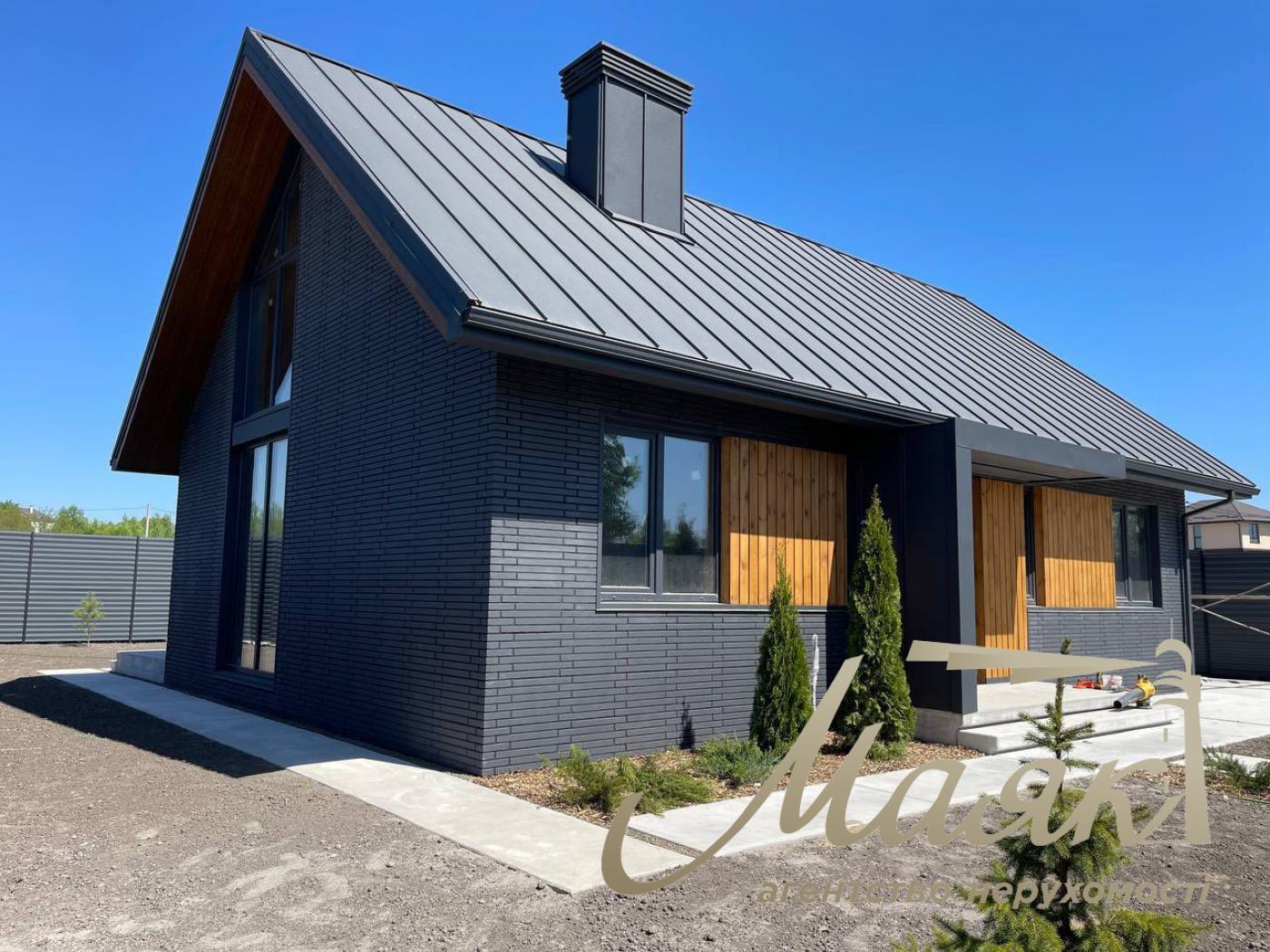 For sale house in a residential complex with. Ivankovichi