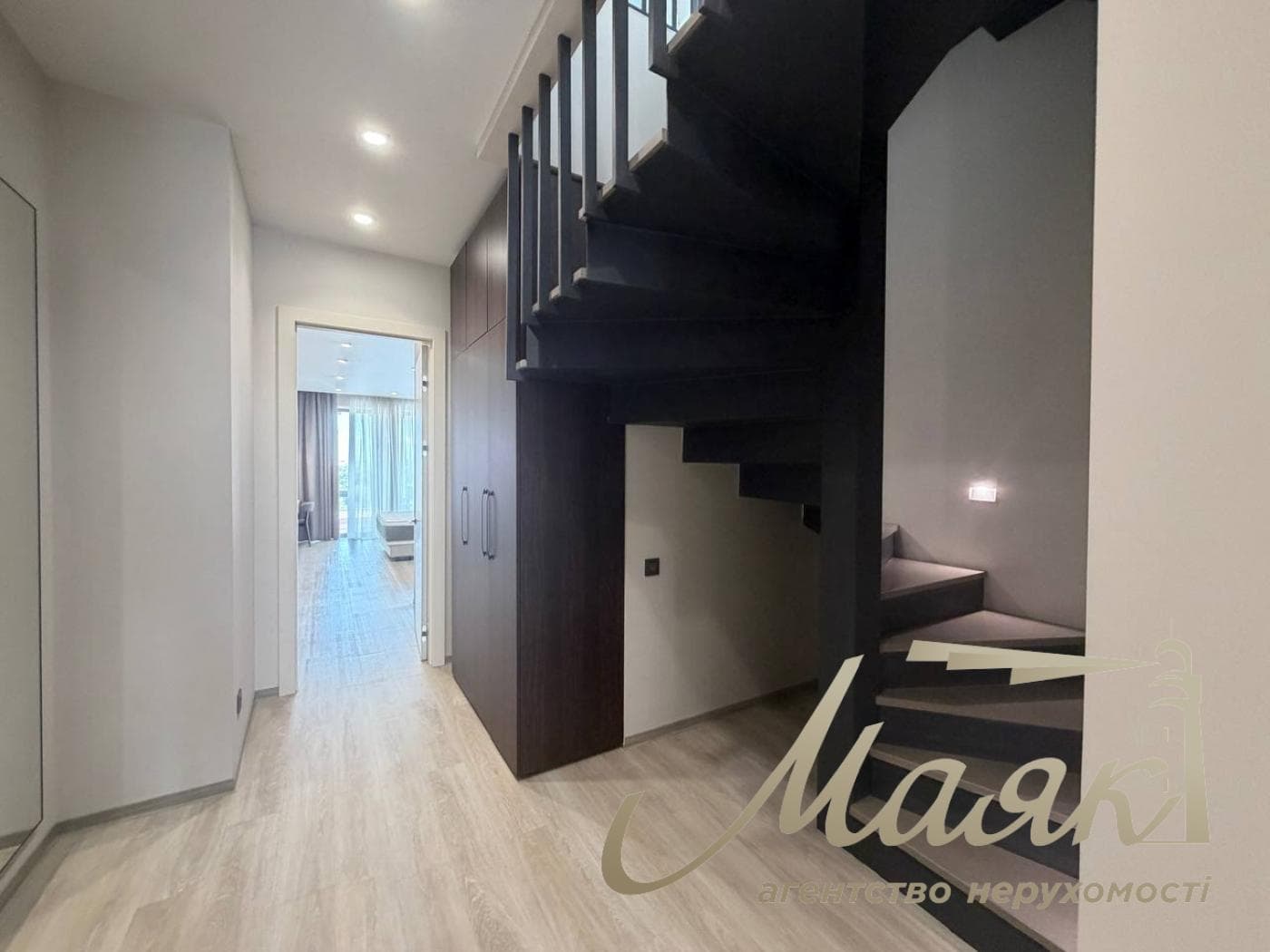 Аренда пенхауса с террасой 210м2 в ЖК Atlantic Residences, ул.Антоновича 118, Дворец Украины.