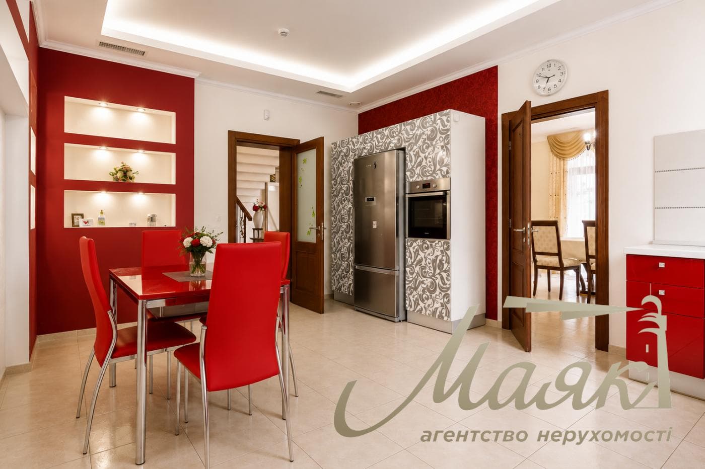 Sale of house 420 m2 in elite KG Solnechnaya Dolina, Romankov