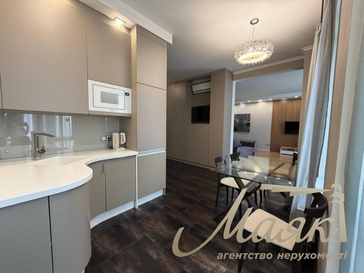 Оренда 2-кімнатної квартири в ЖК «Бульвар Фонтанів», 60 м², Печерський район, Київ