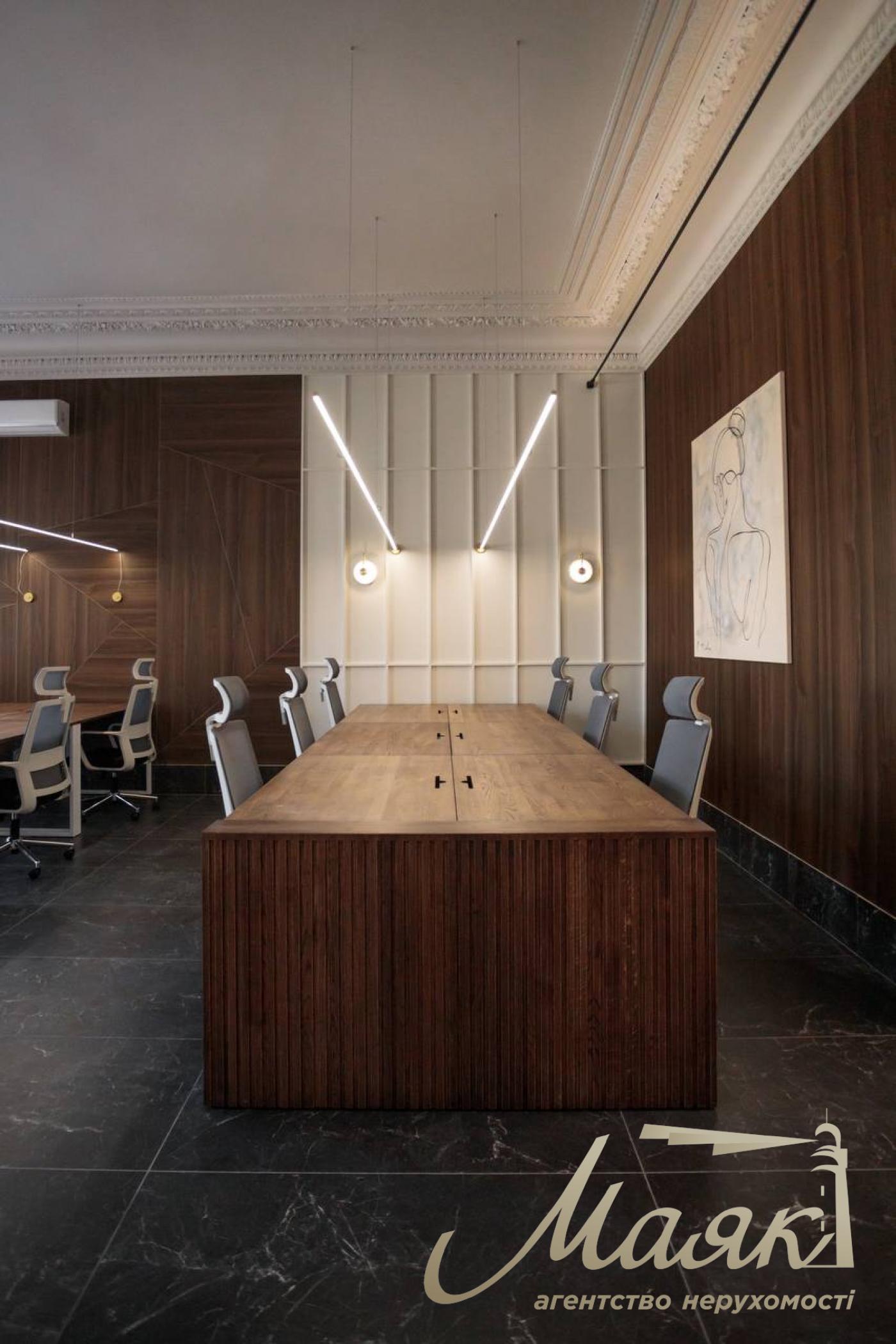Furnished office for sale in the Center (100m2) Bolshaya Vasilkovskaya st., 38