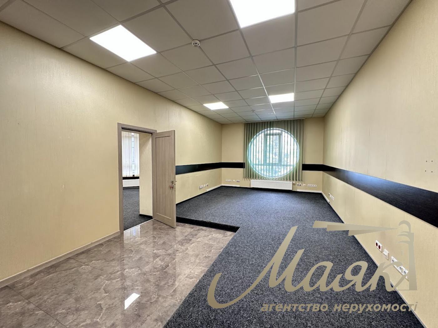 Аренда офиса 980м2 в БЦ Карнеги, Кловский спуск 7, Печерский район.