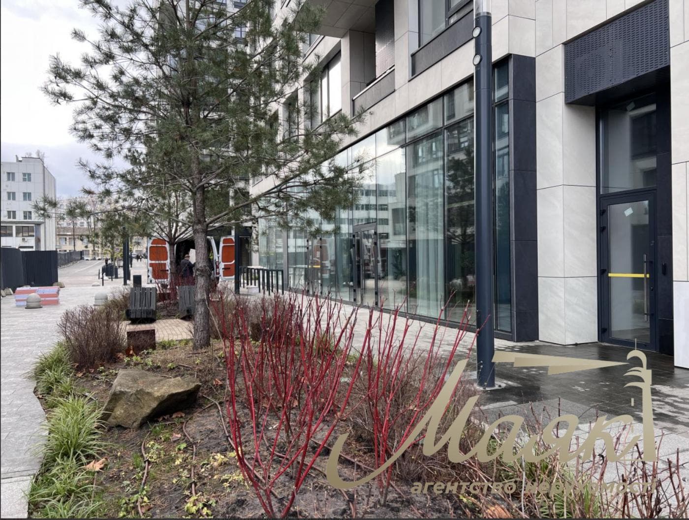 Продаж фасадного приміщення площею 96,5 м², ЖК Unit Home