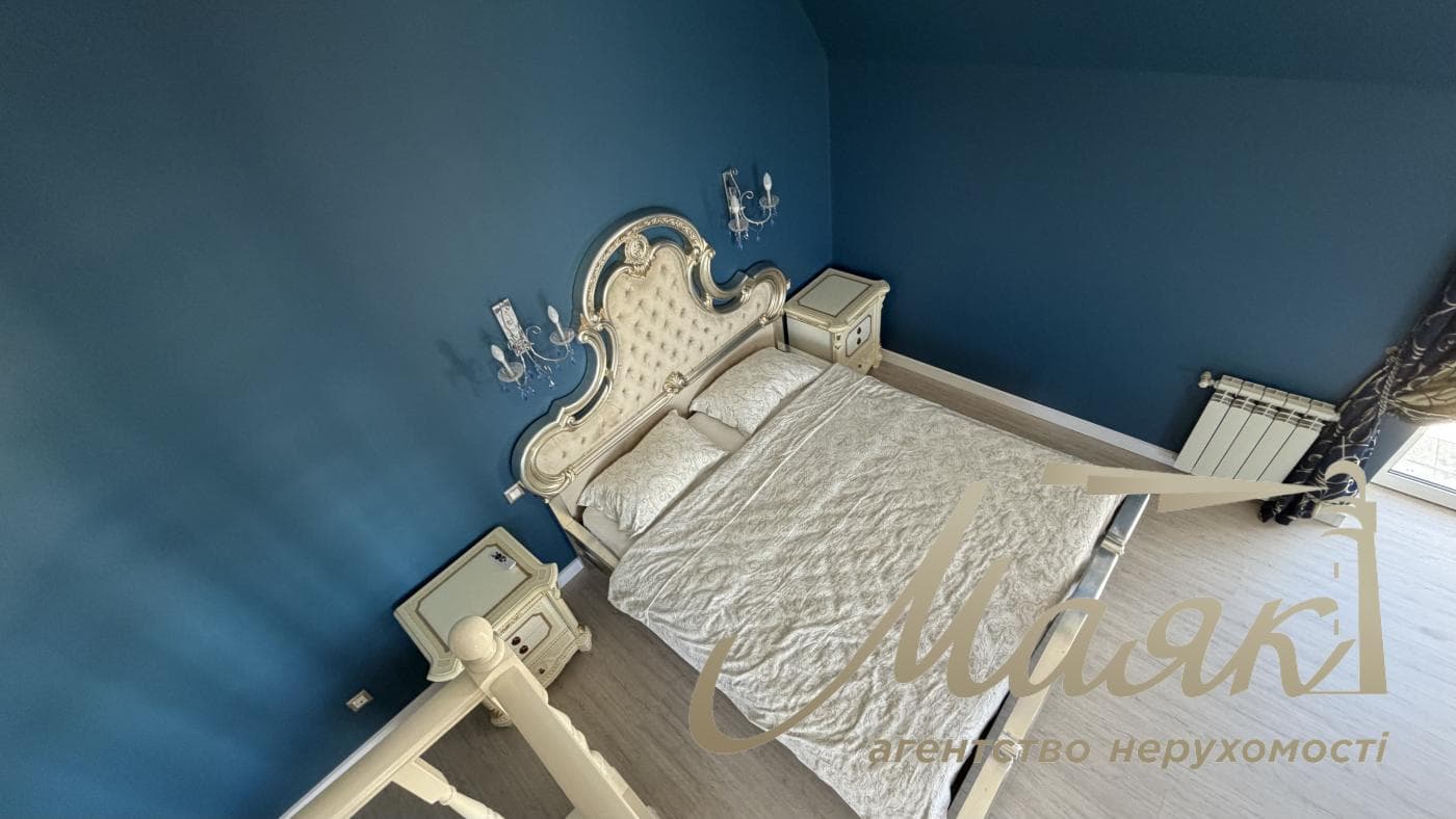 Продаж преміального 3х-поверхового будинку 350 м² у Гореничі, Бучанський район, Київська область