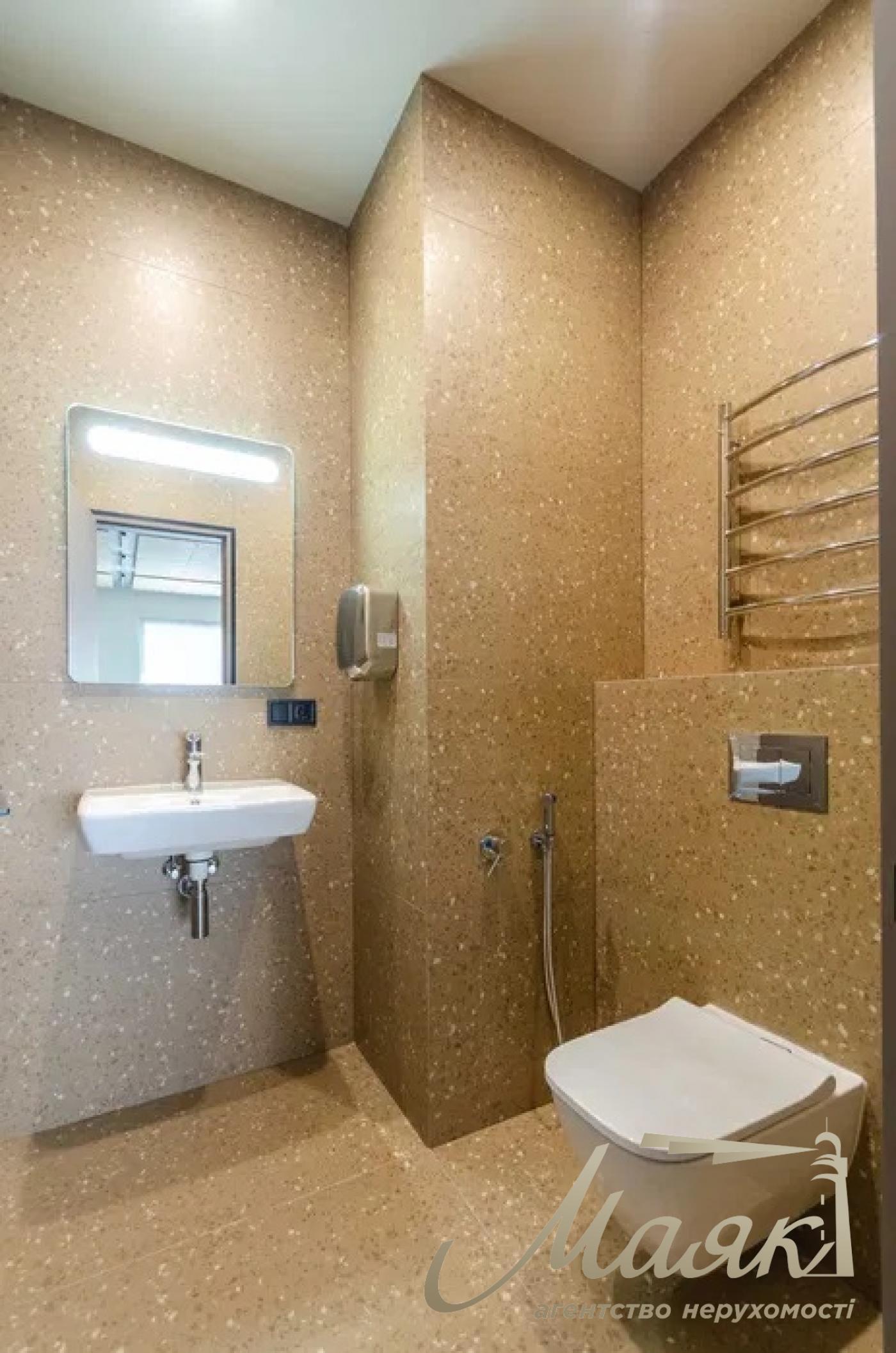 Оренда офісу 190м2, Голосіївський р-н, вул. Антоновича