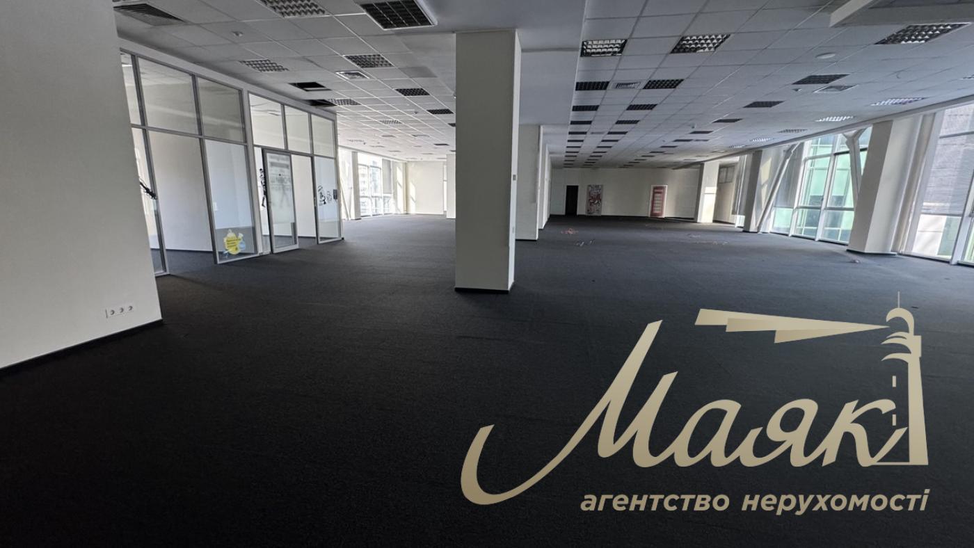 Оренда офісу 1360м2 БЦ Eleven вул. Солом'янська 11 Солом'янський район