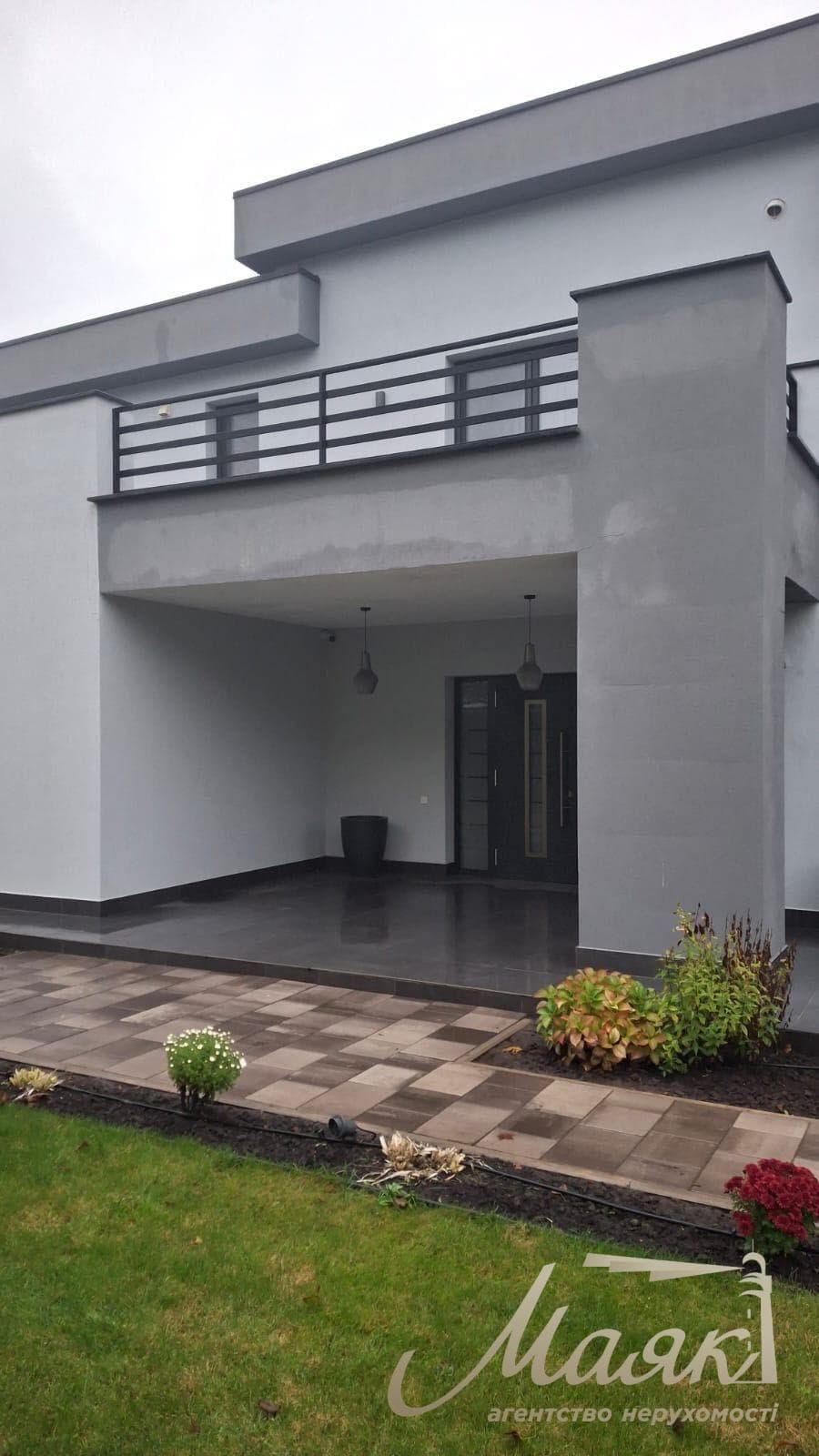Продаж будинку (280 м²) на 8 сотках землі в с. Нові Безрадичі, Обухівський район