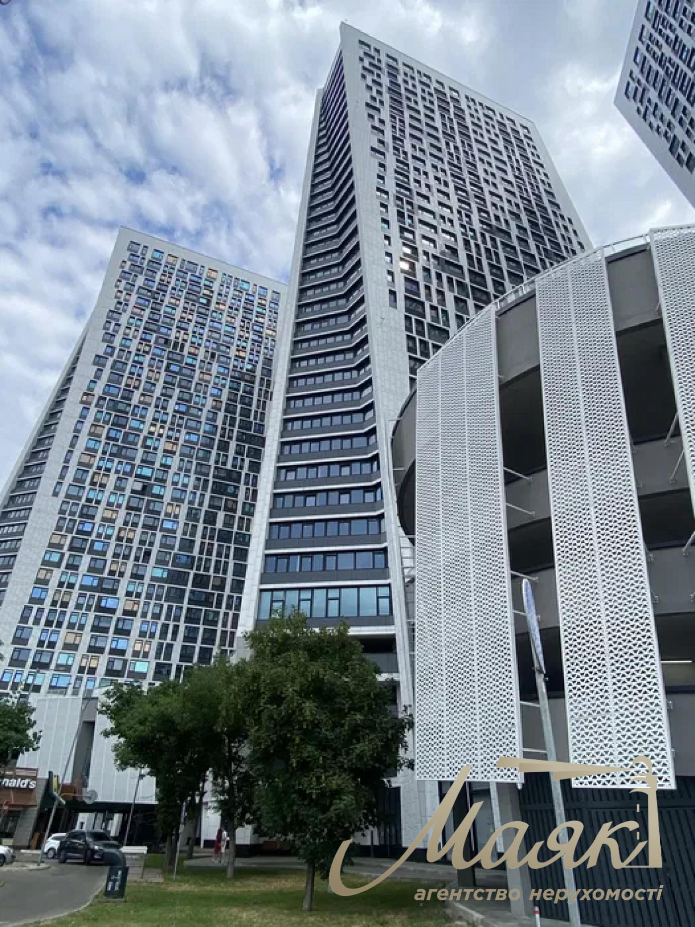 Продажа 2-комнатной квартиры ЖК Manhattan City, просп. Берестейский