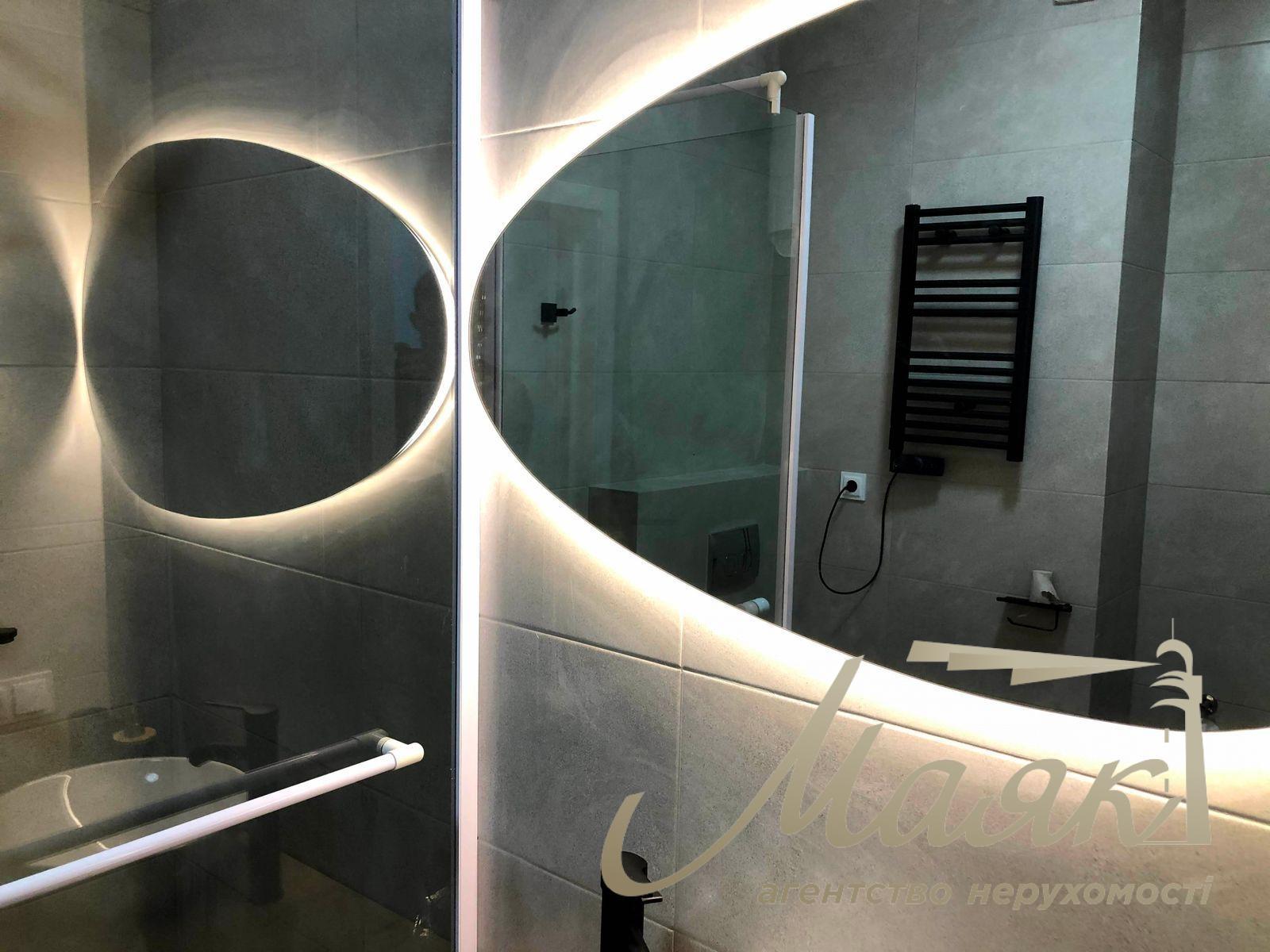 Продаж 1 кімнатної квартири в ЖК Smart Plaza Obolon, Оболонський район.