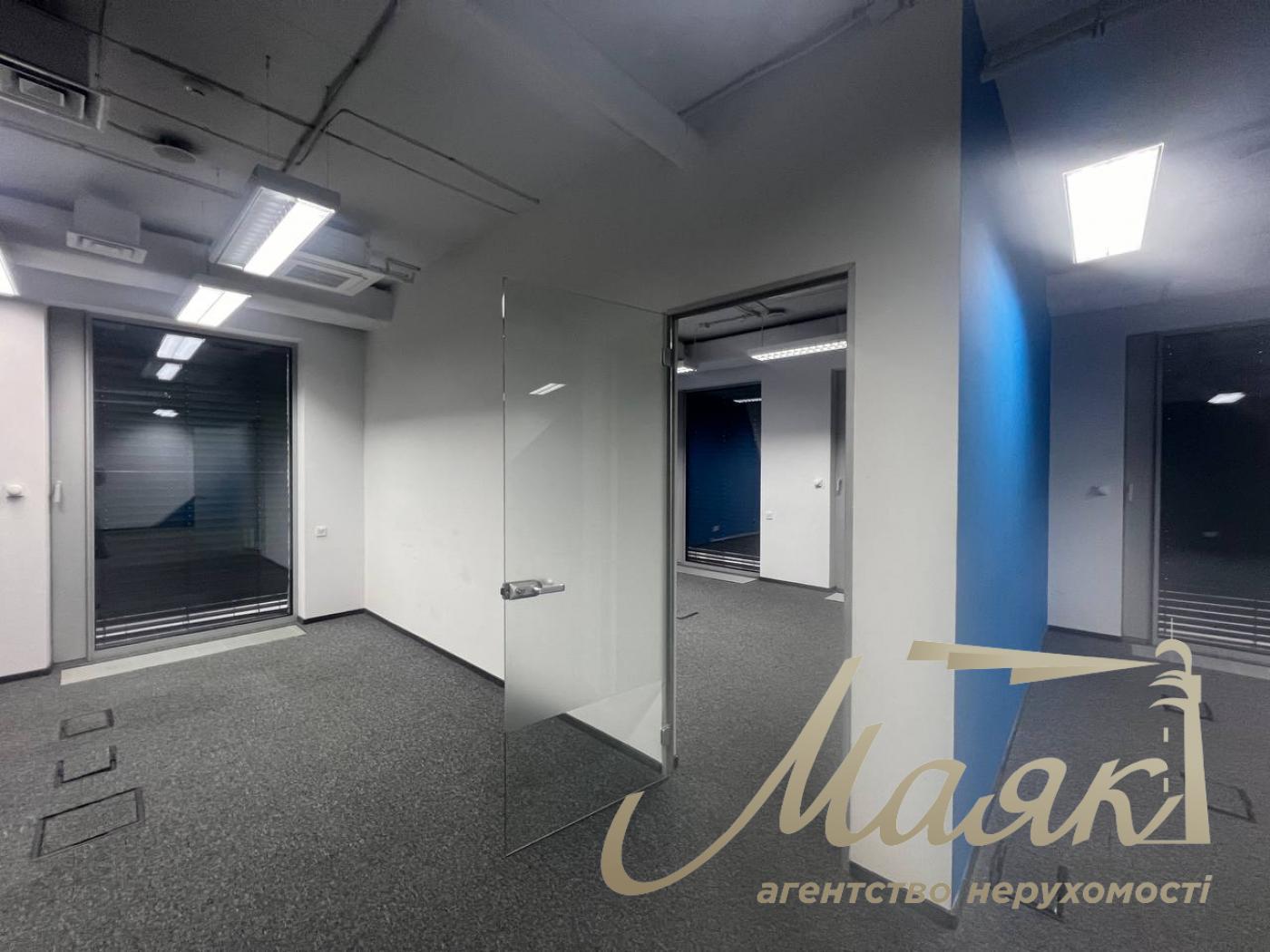 Office for rent 490m2 in BC Merx,15 Leipzigskaya St., Pechersk