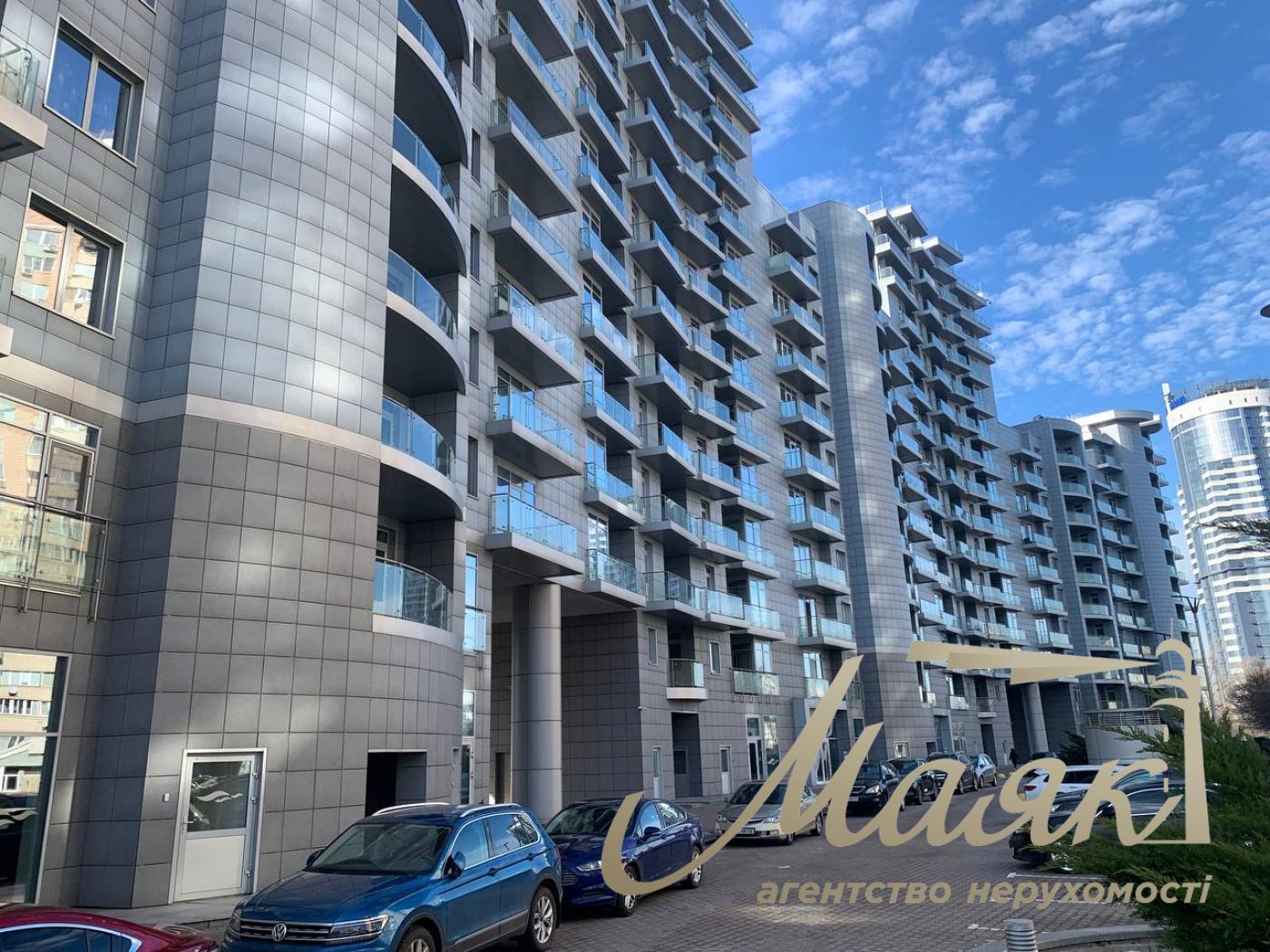 Продаж 3к видової квартири ЖК Рів'єра Ріверсайд, Лівобережна