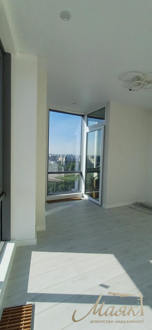 Продаж 2-кімнатної квартири 44м2 ЖК Метрополіс, вул. Академіка Заболотного, Теремки