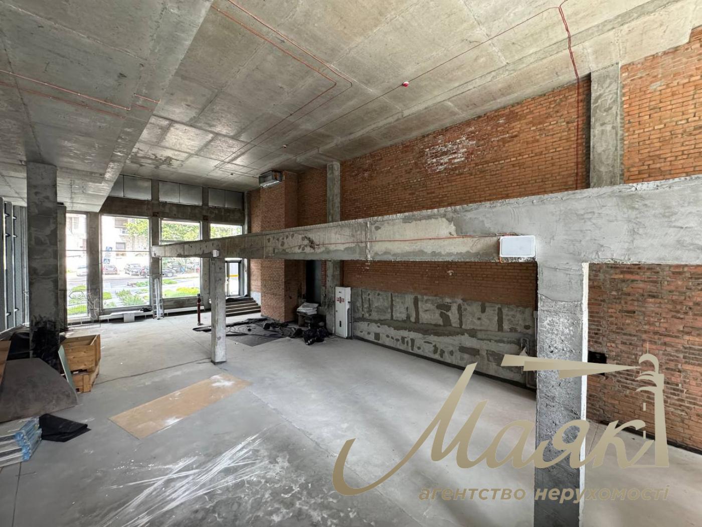 Оренда фасадного приміщення ЖК Трініті вул. Тютюнника,