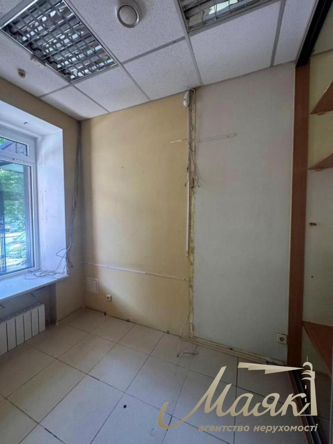 Оренда фасадного приміщення площею 44 кв. м на вул. Мечникова, Кловська, Печерськ