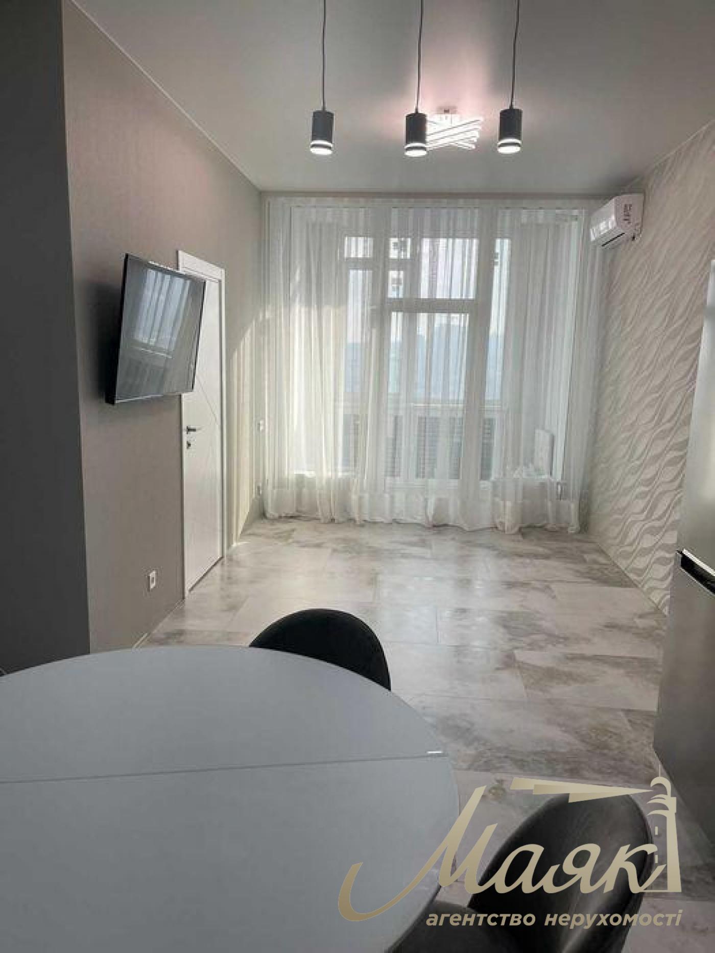 Продажа 2-комнатной квартиры ЖК Manhattan City, пр. Берестейский