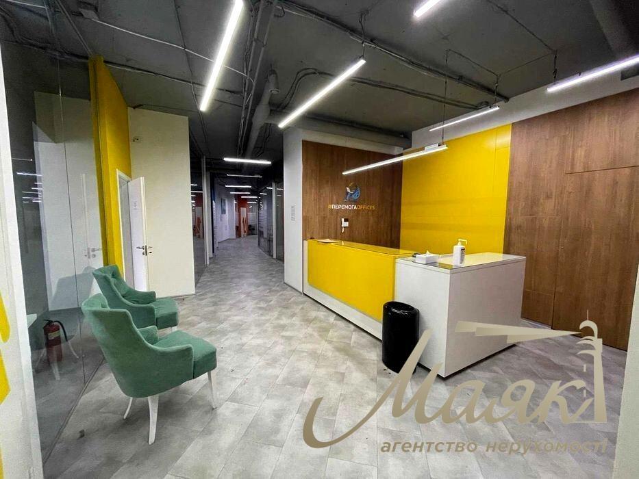 Оренда офісного приміщення 1231 м² Печерськ Київ