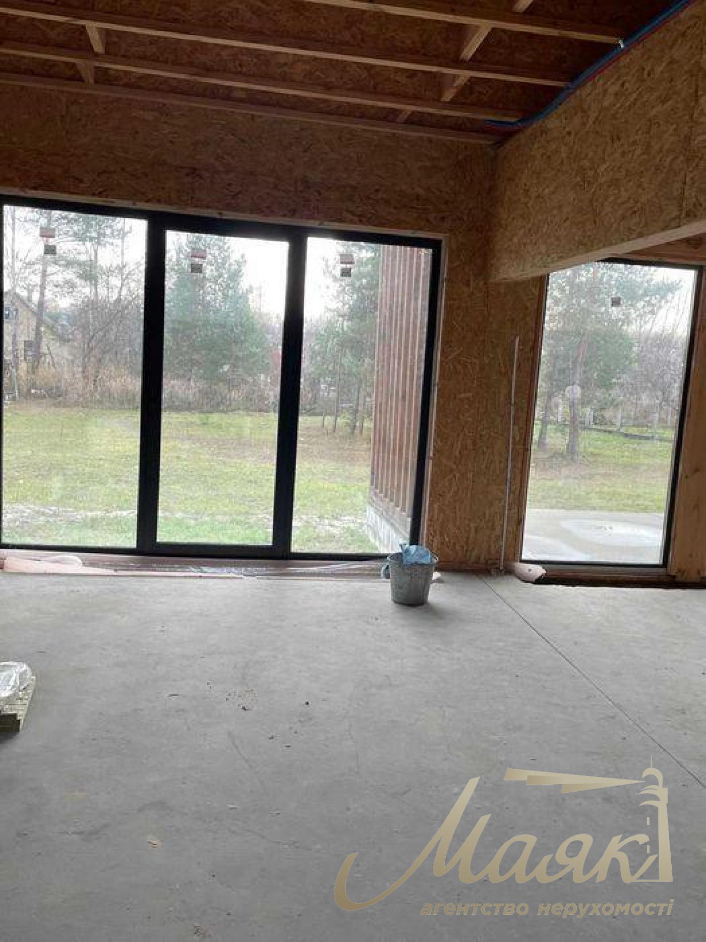 Продаж 2-поверхового будинку в Голосіївському районі Києва 252 м2, Чапаєвка, Лисоводна