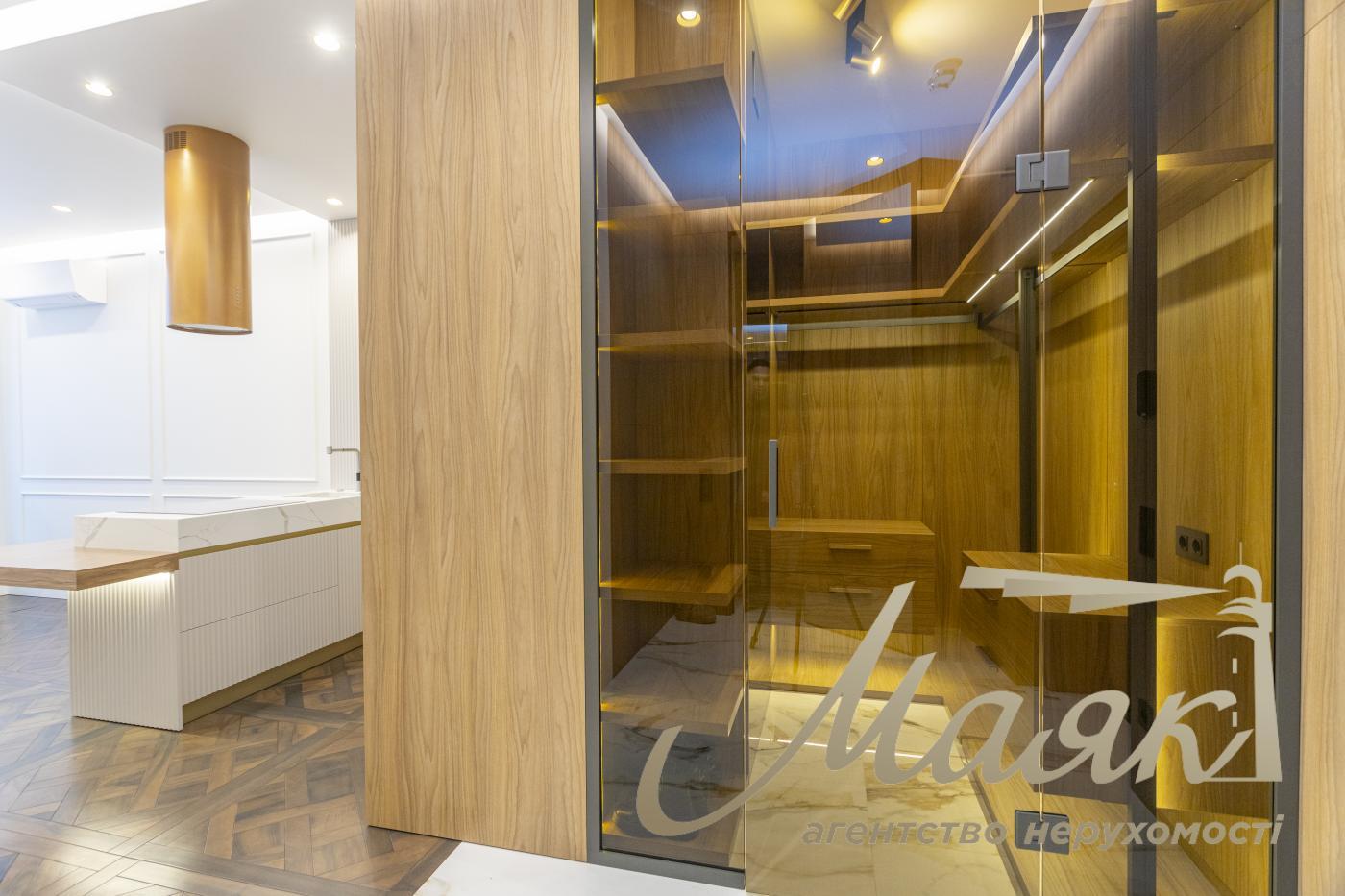 Продажа 2к квартиры 50м2, ЖК Французский квартал 2, ул. Джона Маккейна, Печерський район.