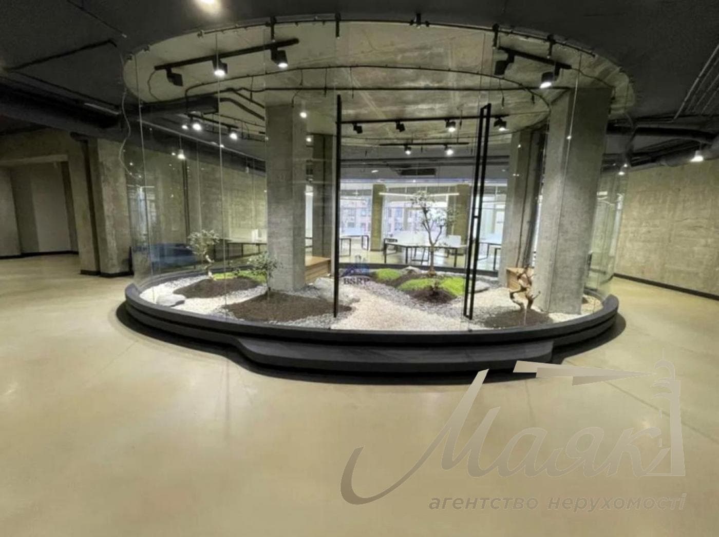 Аренда офиса 1000 м² в БЦ Волна, Печерск, Центр