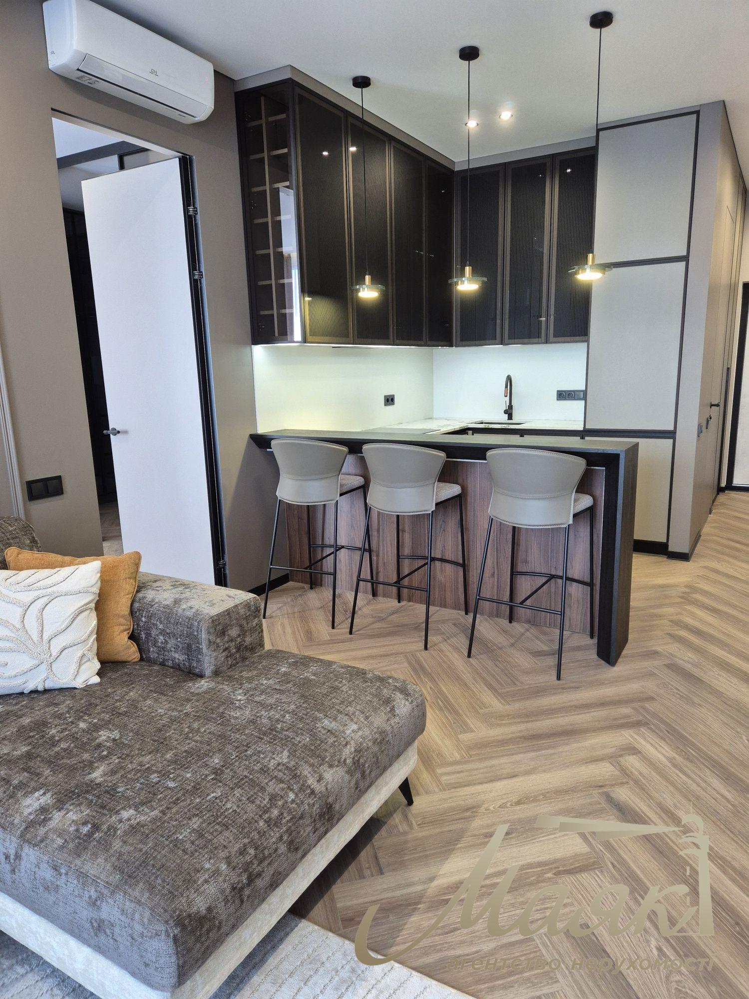 Продажа 2-комнатной квартиры 72м2 в ЖК "Delmar", Печерский, м.Зверинецкая