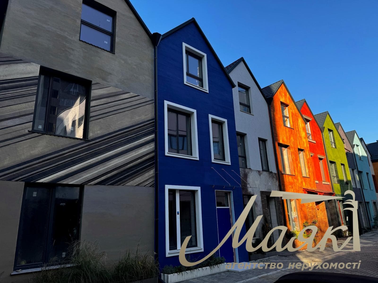 For sale townhouse 174m2 in Khodosova village, LCD "KaDenyuk Homes", Obukhiv direction, Kyiv region