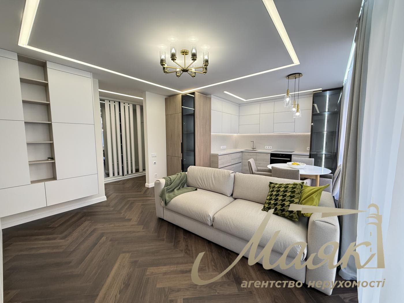 Продаж 4-кімнатної квартири площею 105 м² у ЖК «Французький квартал 2», Печерський район, Либедська