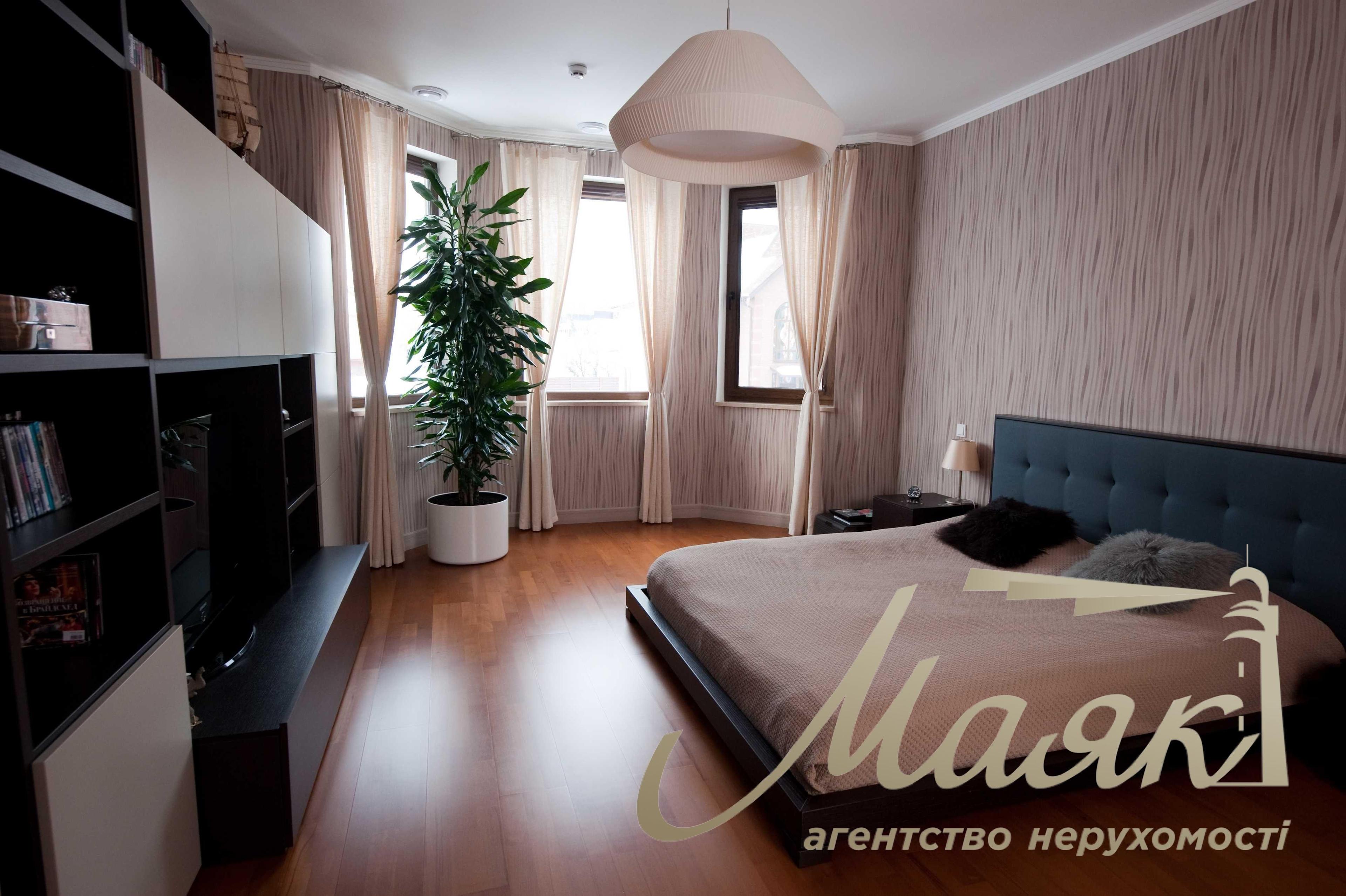 Оренда будинку 260м2 з басейном у Лісниках. КМ "Зелений Гай"