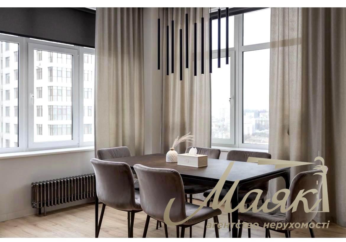 For sale 3-bedroom apartment in LCD "Novopecherskie Lipki", Verkhoglyada street (Dragomirov)