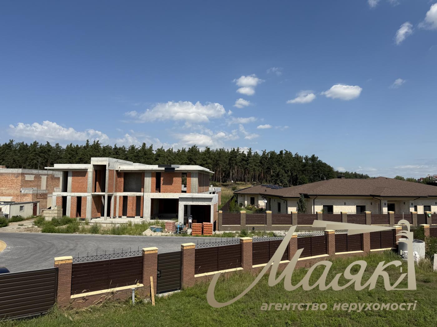 Продажа дома в КГ «Ясный Хутор» — 467 м² с. Ходосовка, терраса, балконы, панорамный вид