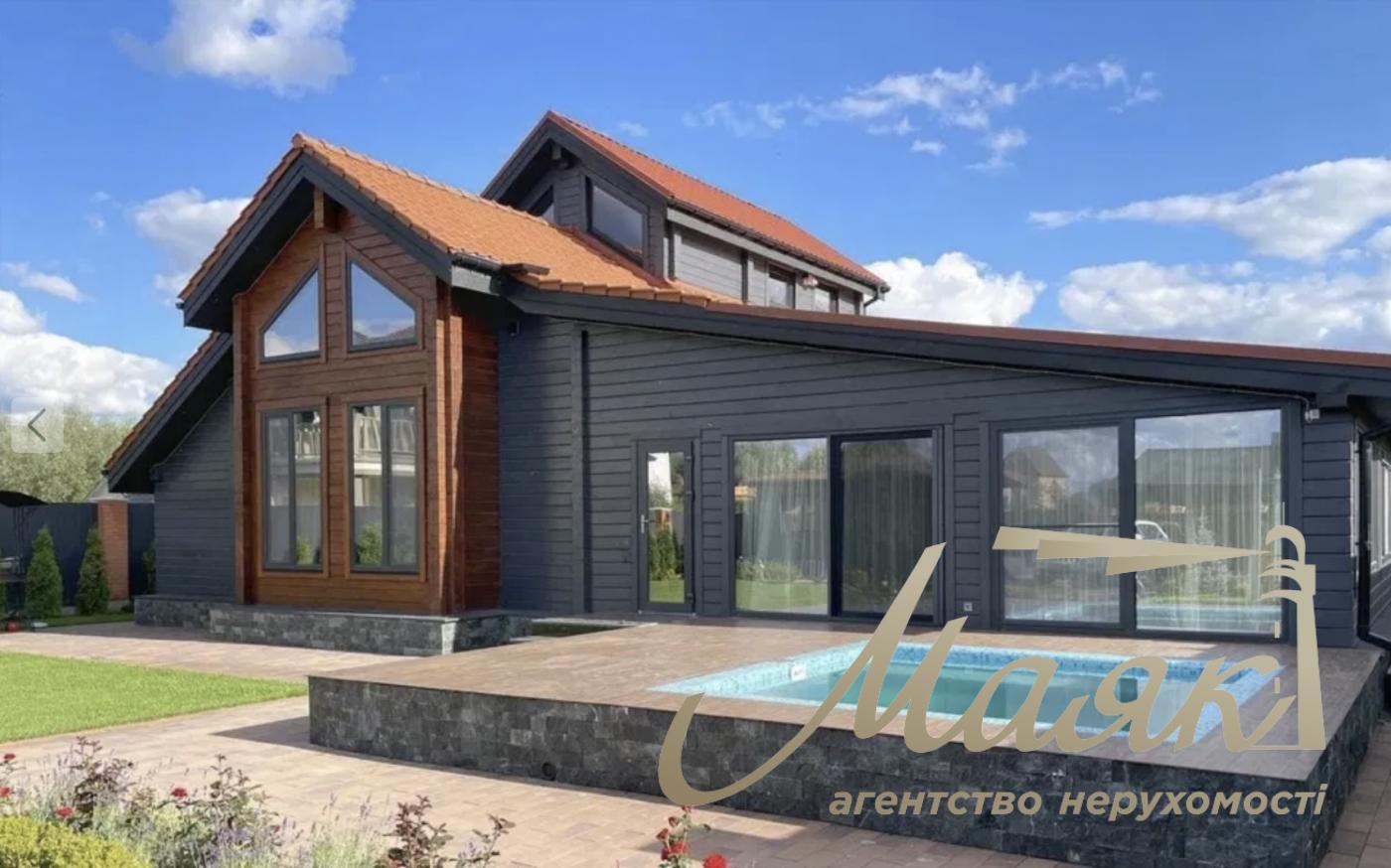 Sale of a house 280m2 with a swimming pool in the village of Romankov, Kiev region, Kiev-Svyatoshinsky district.