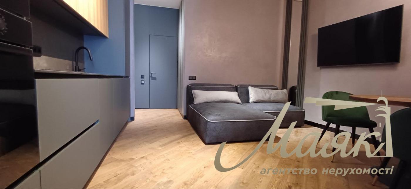 Sale of 1-room apartment 46 m2 with a terrace in the residential complex Delmar, Dragomirova st.