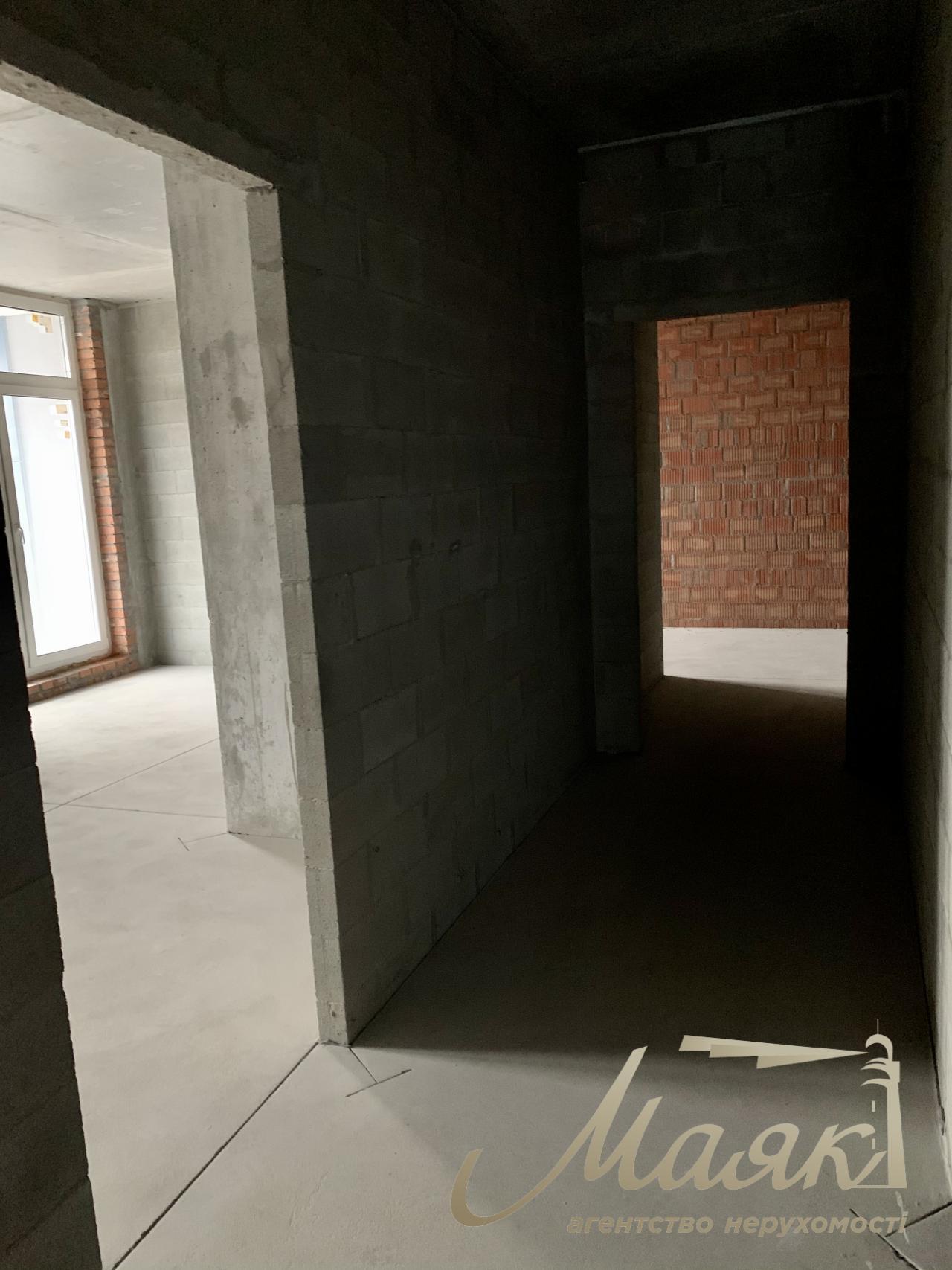 Sale of 4-room apartment 177m2+terrace in residential complex “Central park”