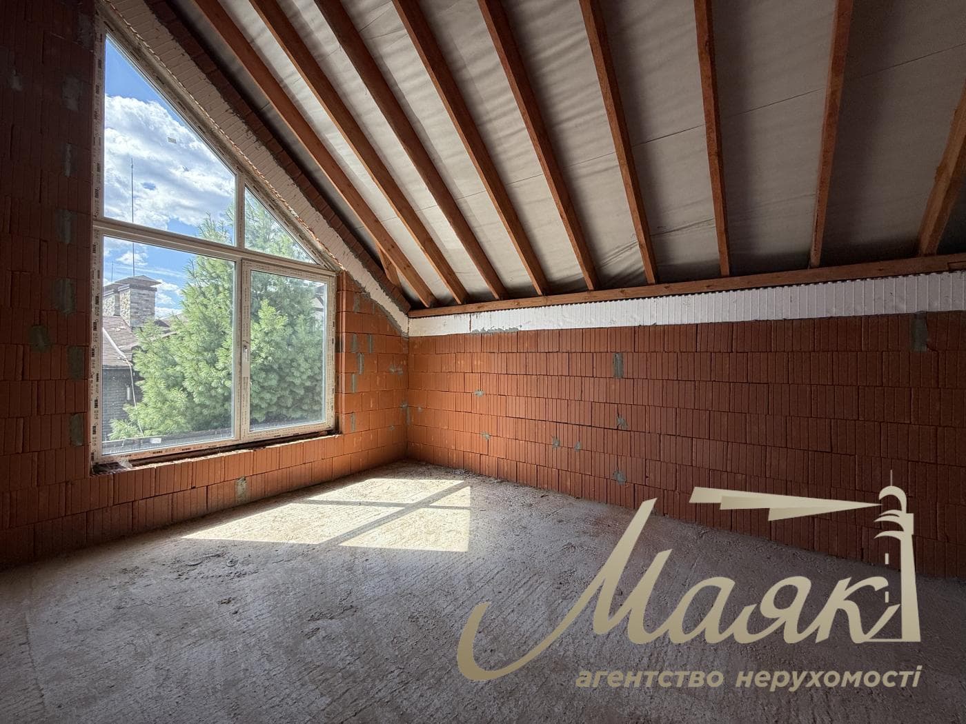 For Sale: 2-Story House (175 m²) in the village of Vyshenky, Kyiv Oblast, Boryspil District