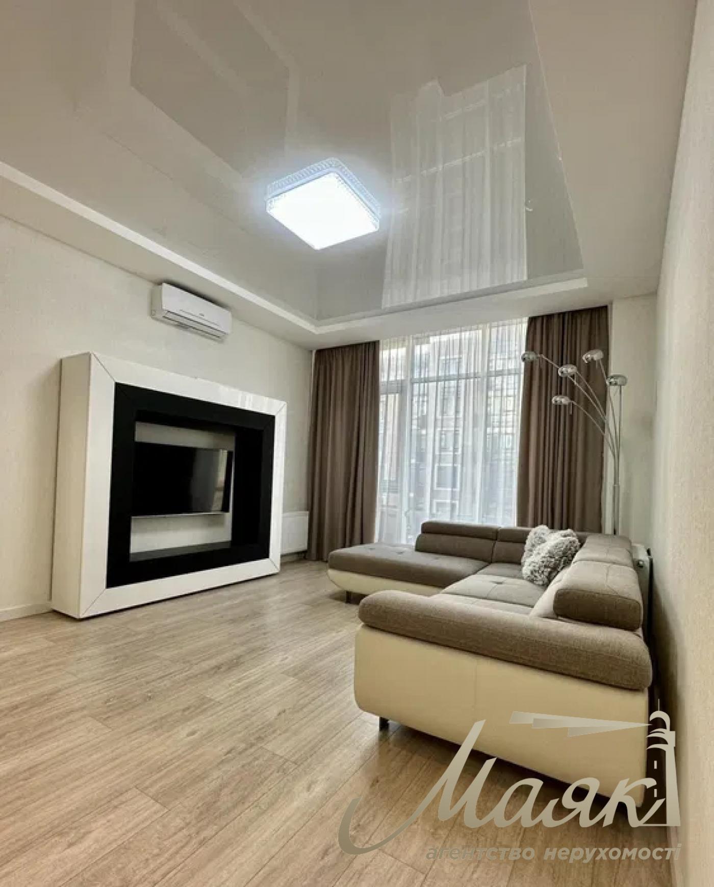 Sale of a 1-bedroom apartment with a view, 63 m2 in the residential complex Boulevard of Fountains, Sapernoye Pole