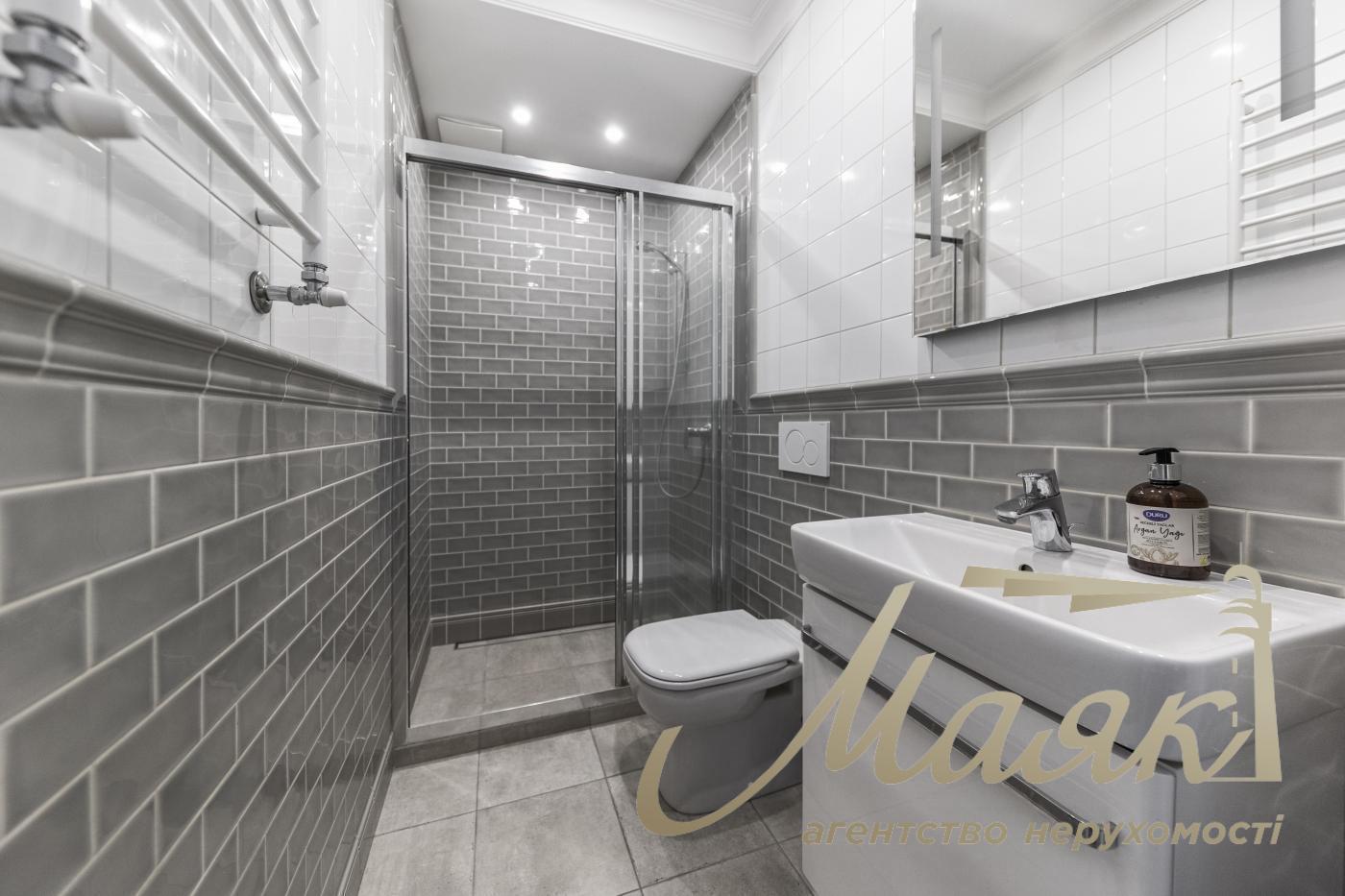 Продажа загородной резиденции в с.Капитановка, Киево-Святошинский р-н