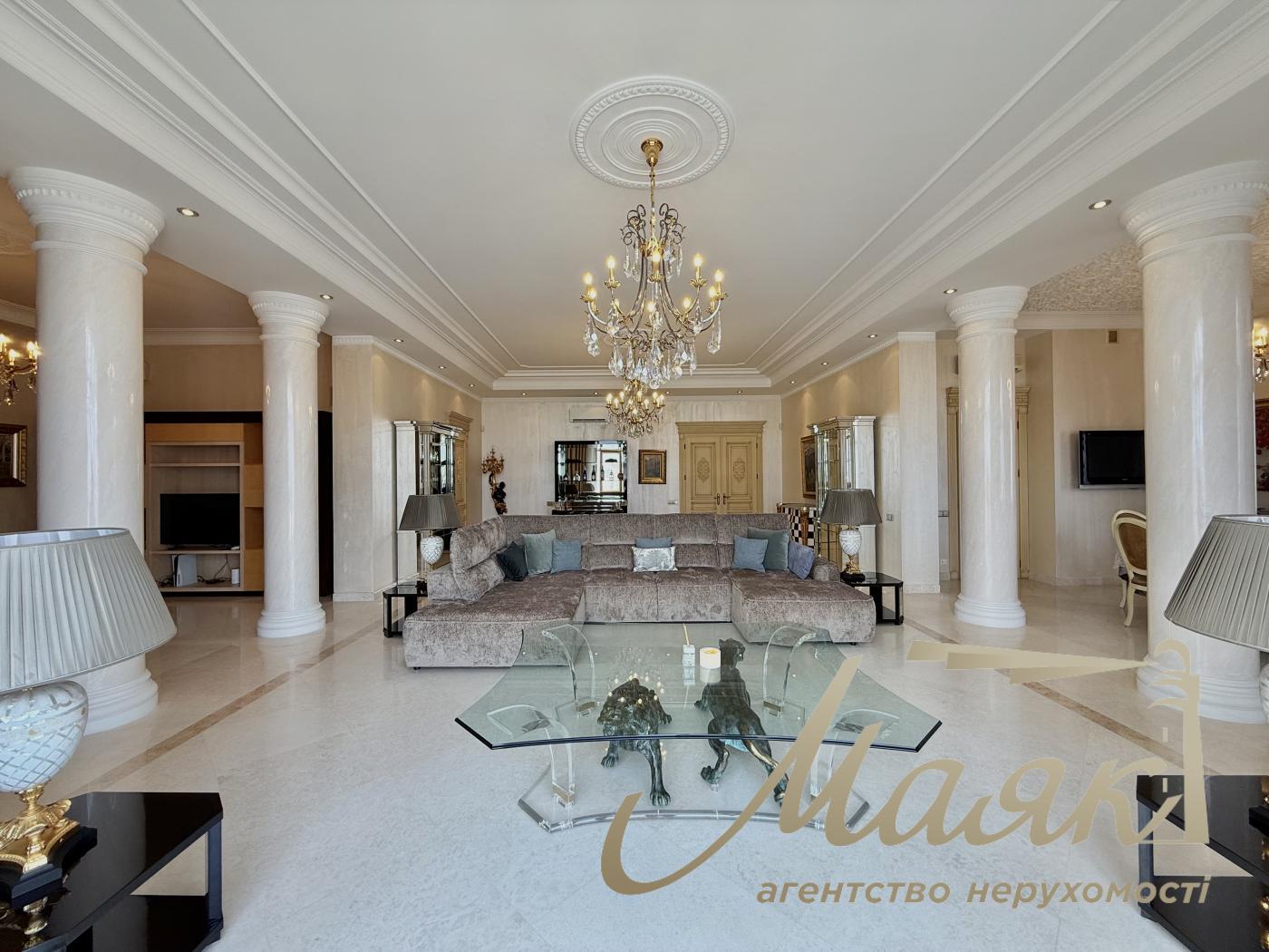 Аренда видовой 3к квартиры 245 кв. м на ул. Паторжинского 14, Центр, Шевченковский район