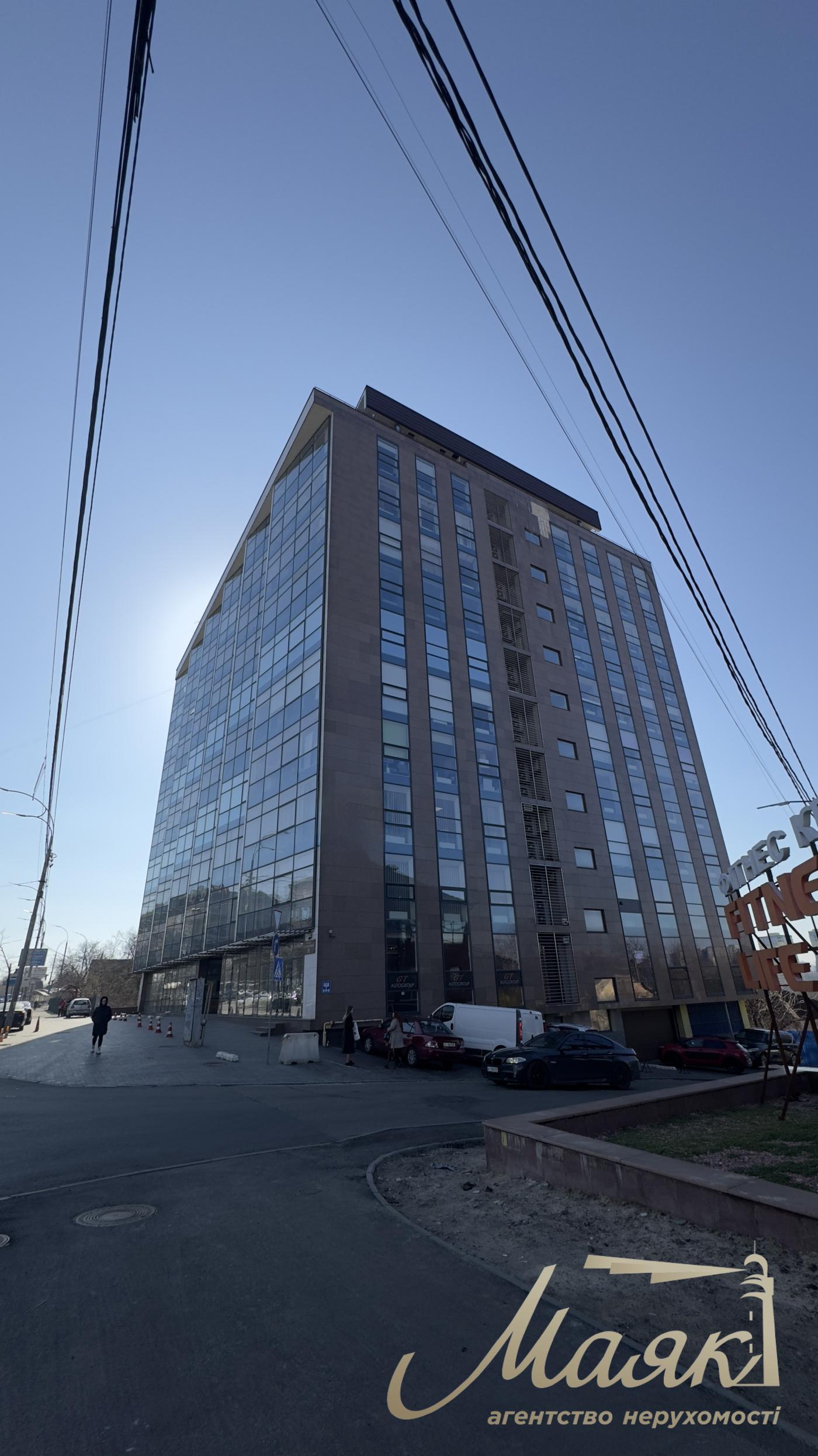 Office for rent 540 sq.m Business Center Star Center Solomenskyi district, Lobanovskyi Avenue