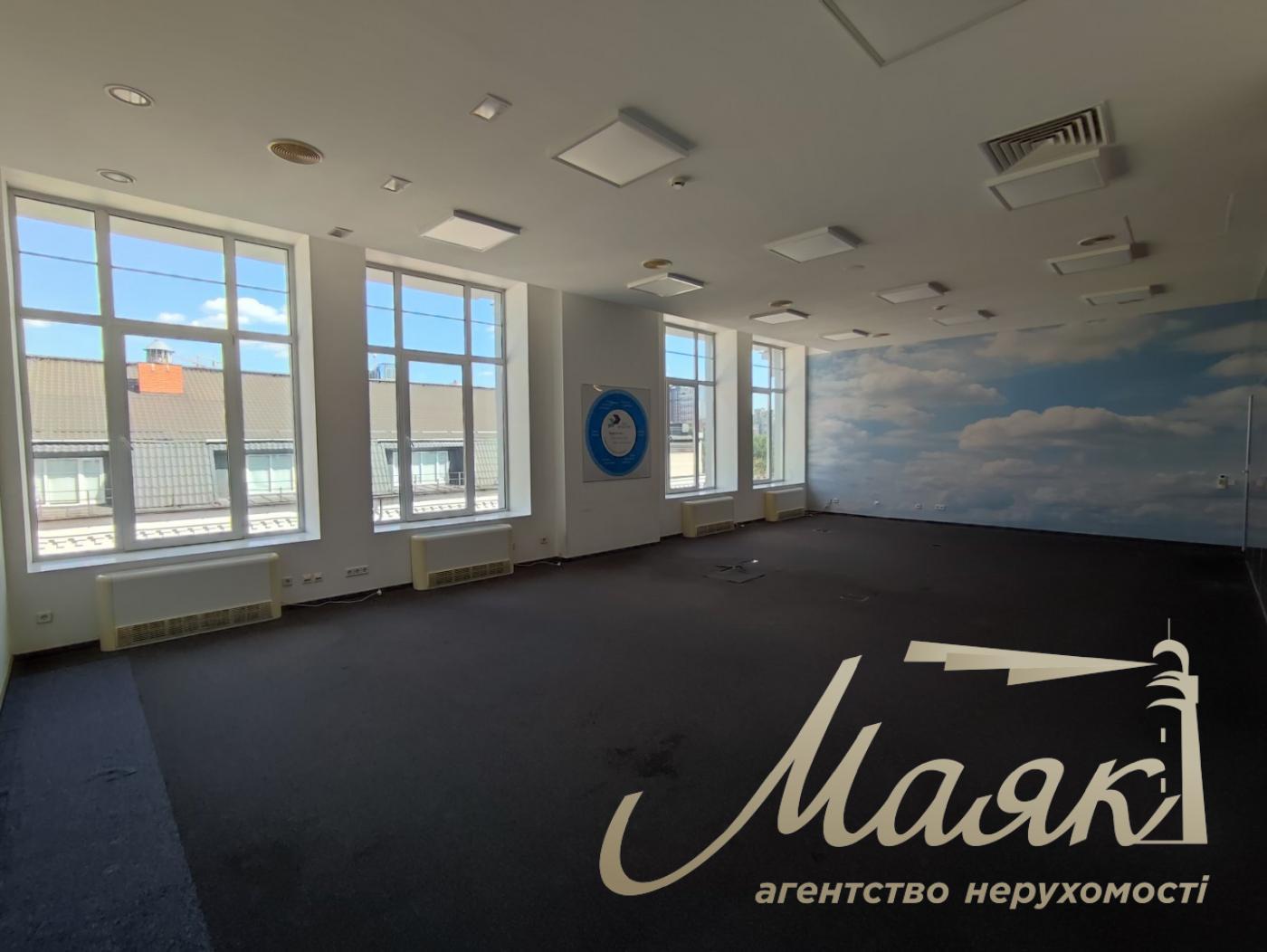 Оренда офісу 976м2 у БЦ Horizon Park