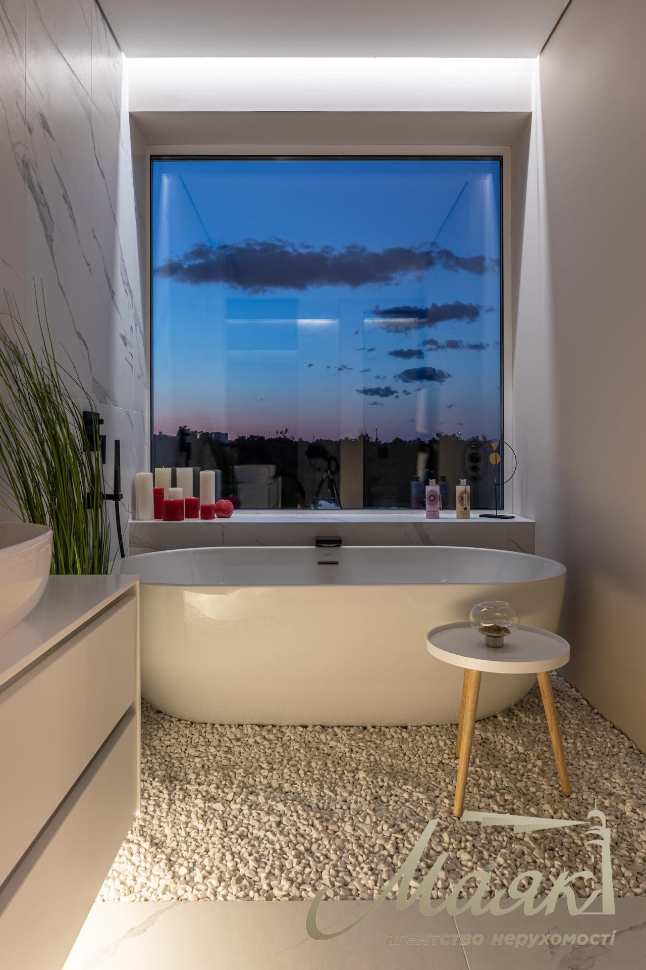 Продажа дуплекса с ремонтом в КГ "Конык" (Голосеевский р-н)