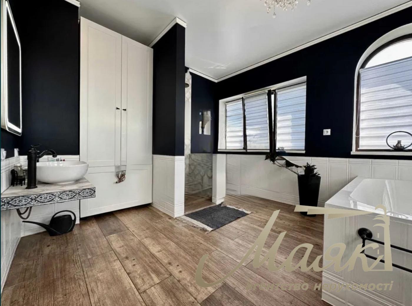 Оренда будинку 192м2 з виходом на воду СМТ Козин/ Конча Заспа