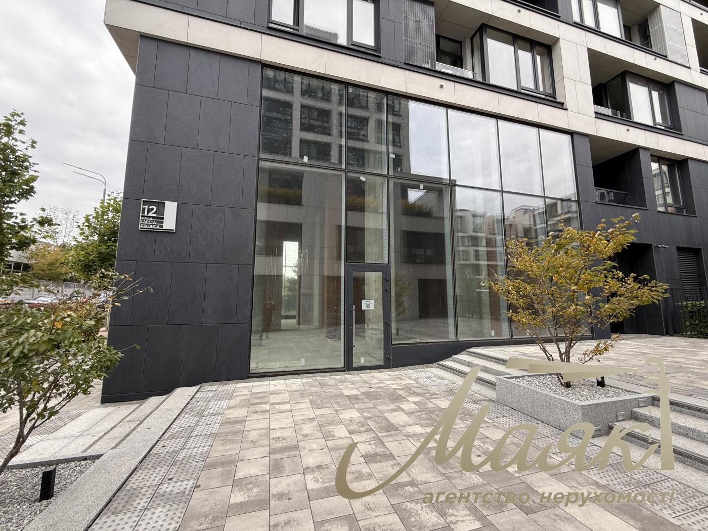 Продажа фасадного коммерческого помещения 22 м² в UNIT.Home, ул. Гарета Джонса/Семьи Хохловых, Шевченковский район.