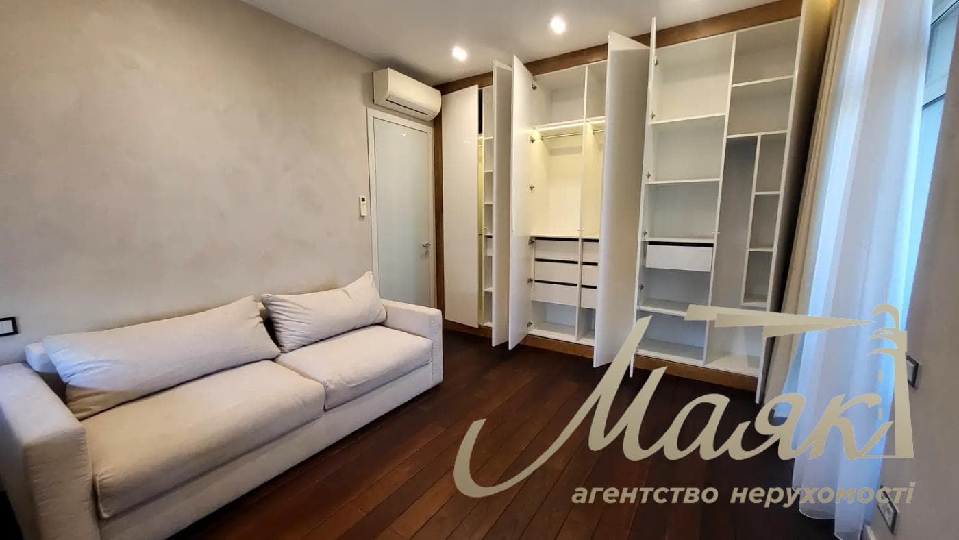 3-bedroom apartment for rent, 75 m², Aristocrat Residential Complex, Pechersk