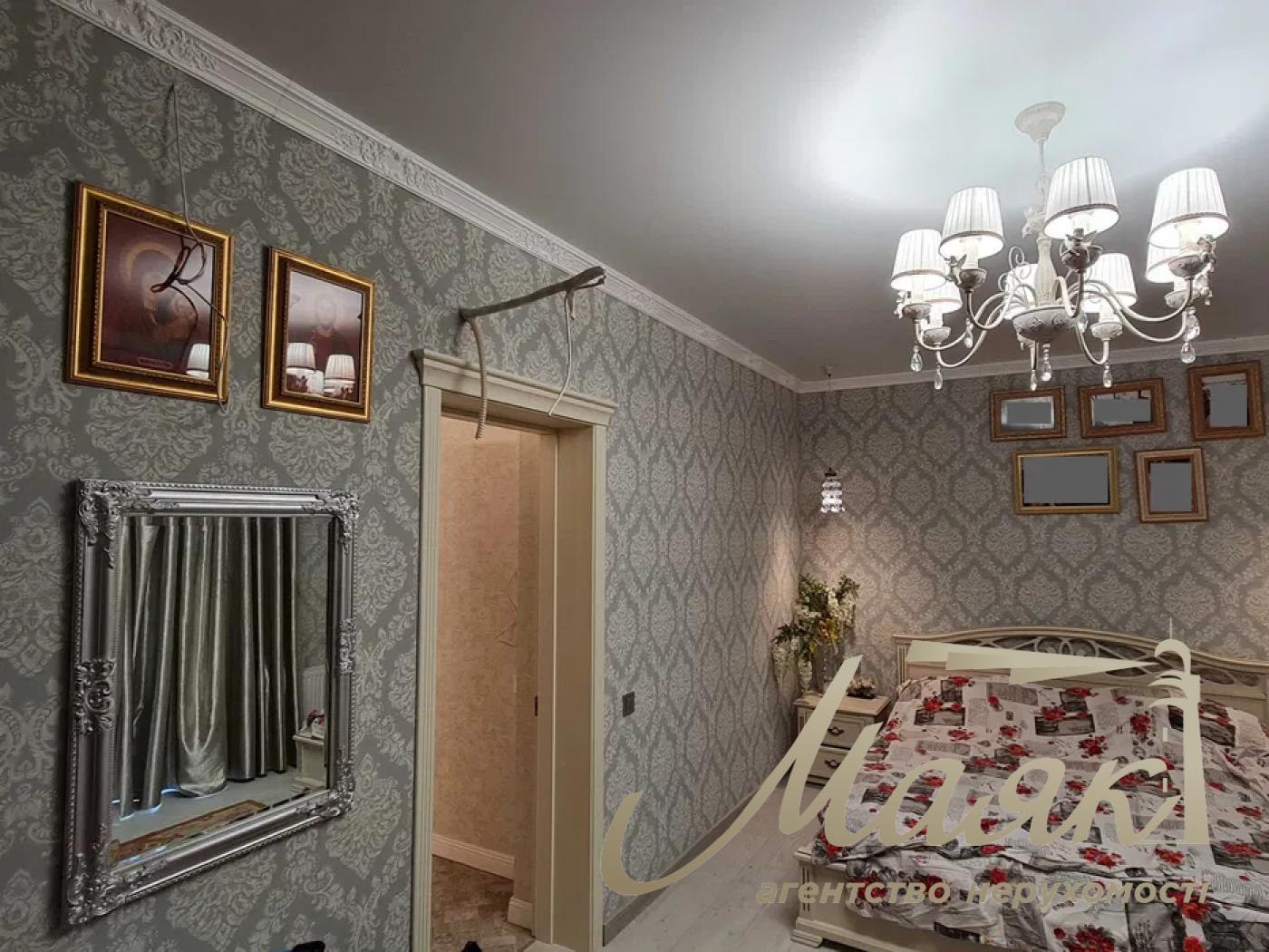 Sale of 3-storey house 240 sq.m. Obolon. Kyiv.