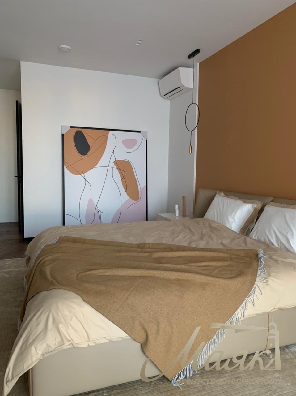 Оренда 4-кімнатної квартири 150м2 в ЖК Новоперчерські Липки, вул Верхогляда/Драгомирова