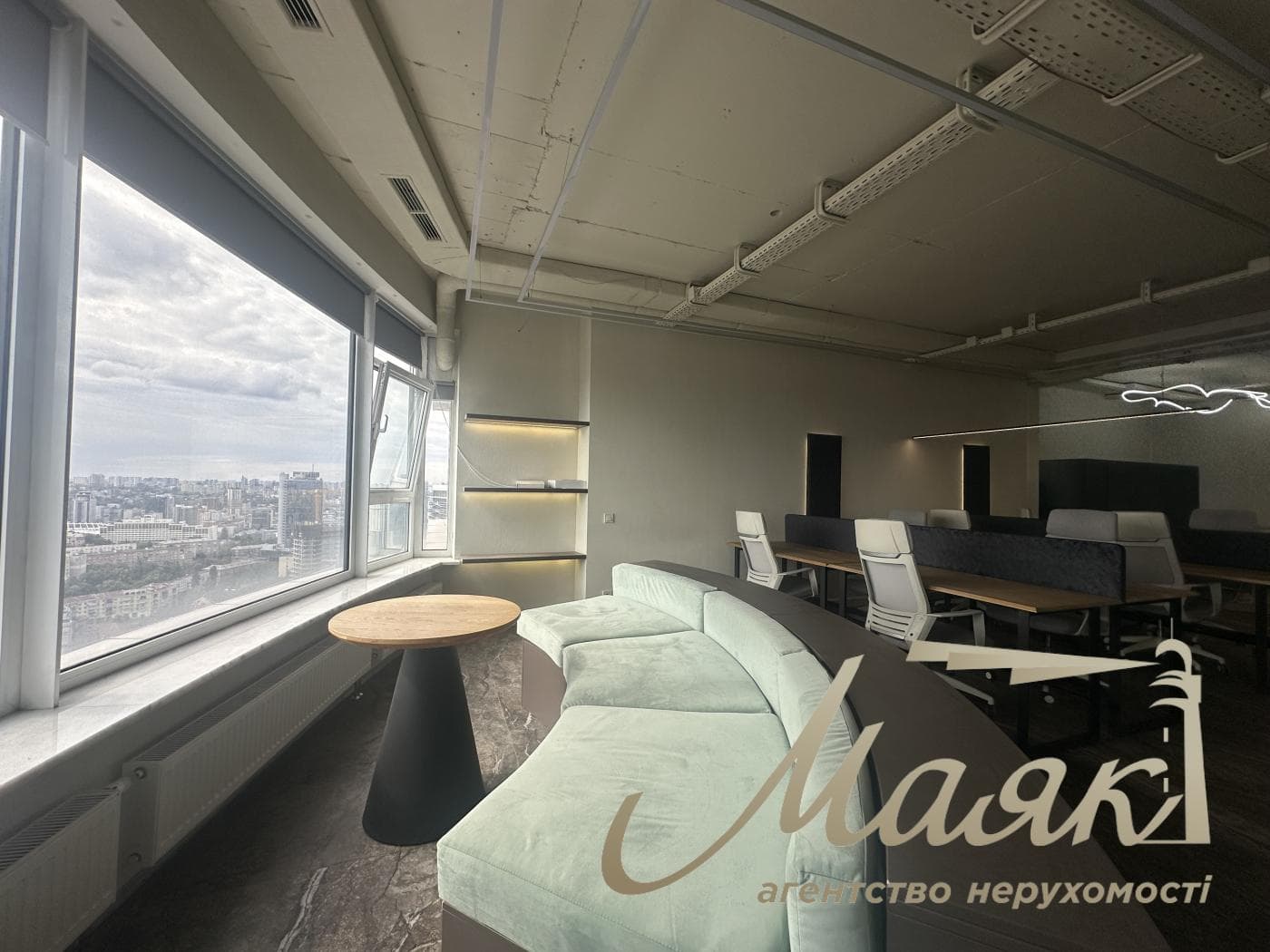 Оренда мебльованого офісу площею 165 м² за адресою: Кловський спуск, 7, Кловська.