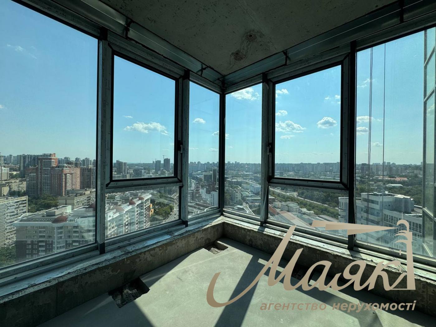 Продаж 3к квартири, 117м2, ЖК А136.