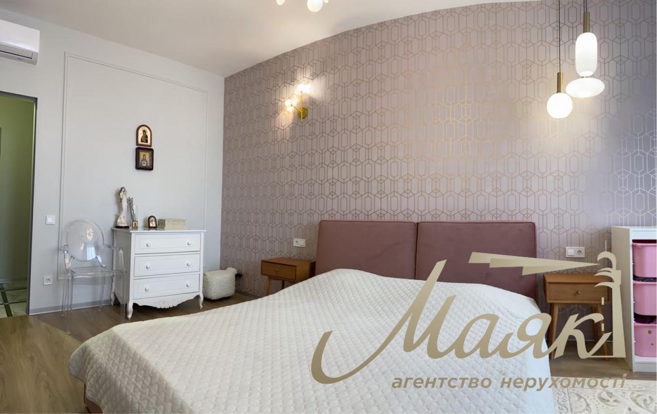 Продаж 2-к квартири з дизайнерським ремонтом в ЖК DELMAR вул.Драгомирова