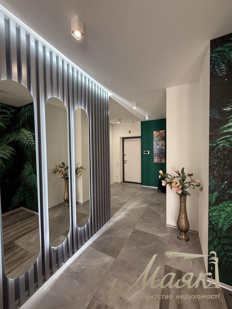 Rent 2-bedroom apartment 90 m2 LCD New York, New York, Antonovicha str. 74