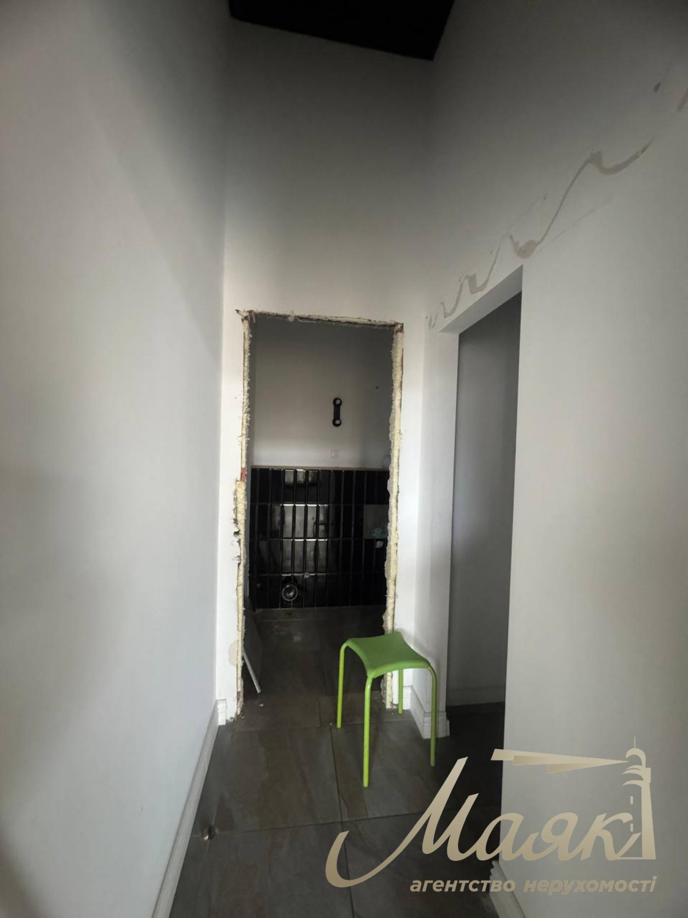 Rent commercial frontage 93m2, Residential Complex Seven